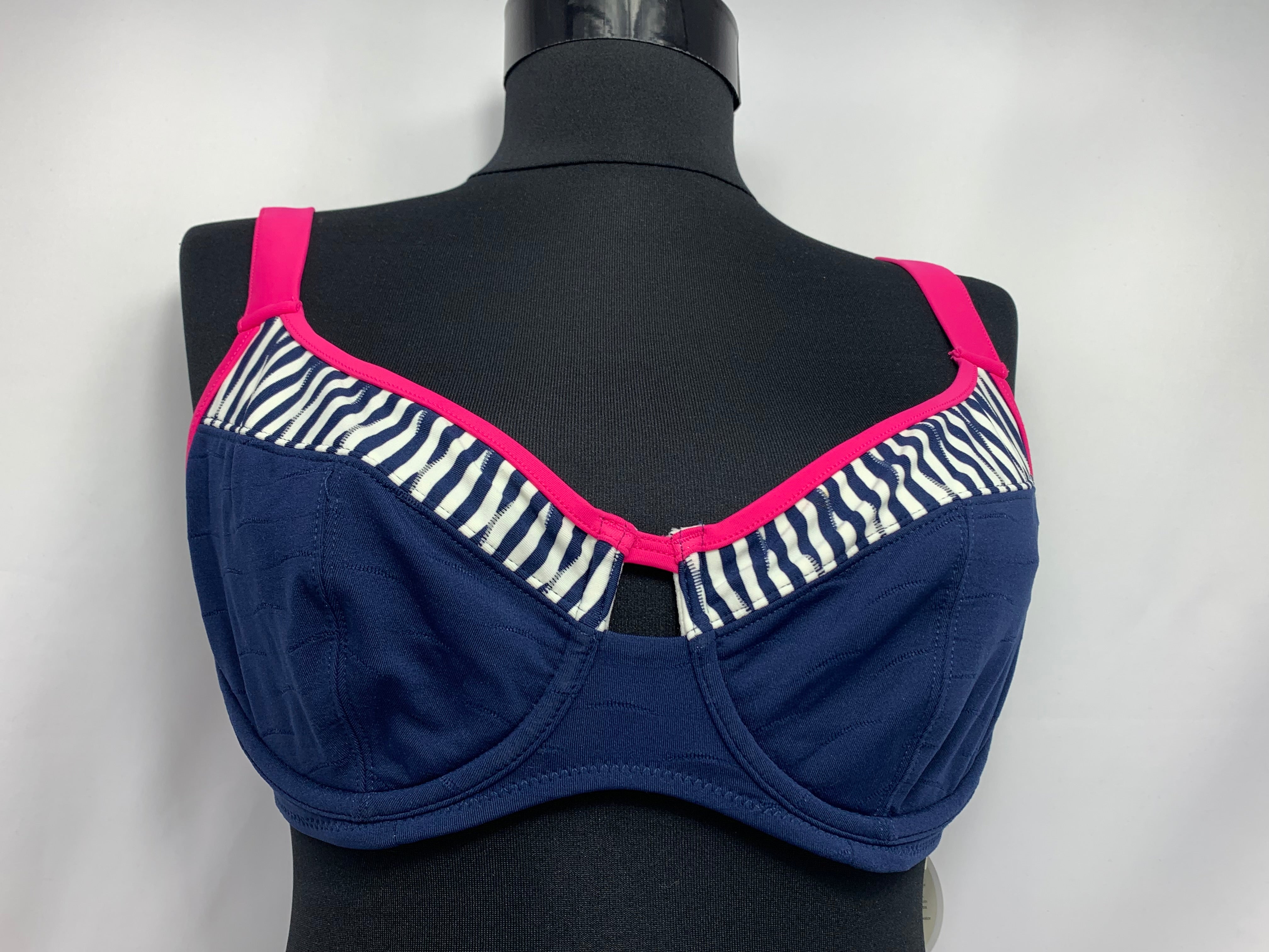 Triumph  Women's Swim Bra